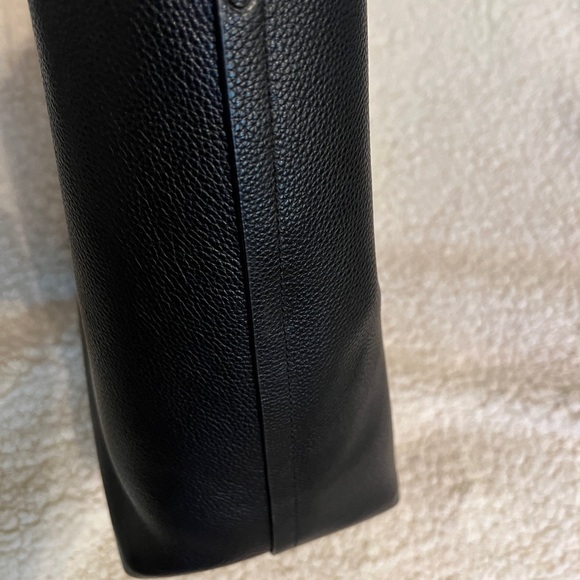 Coach black leather tote - Picture 5 of 7